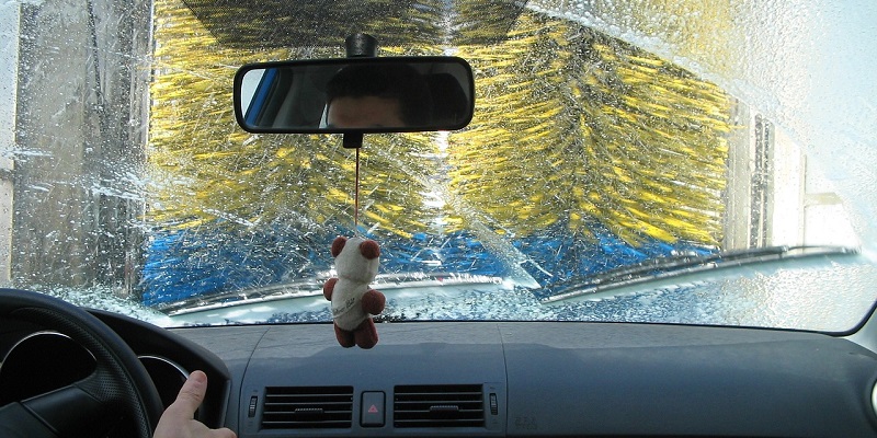 Automatic Car Wash vs. Hand Car Wash