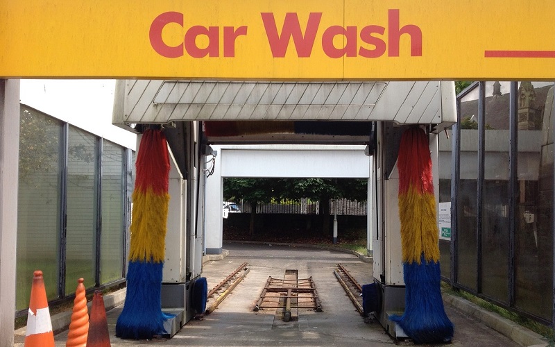 Local Car Wash vs. Auto Detailing Franchise
