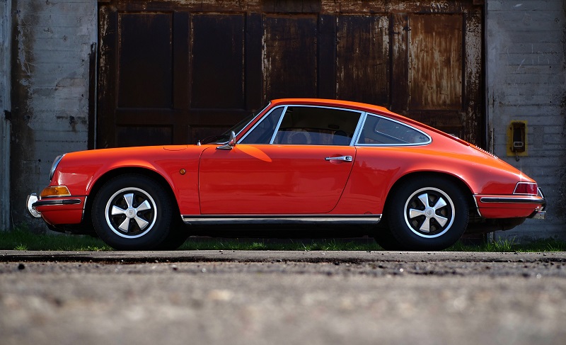 Waxing Your Car: Do’s and Don’ts