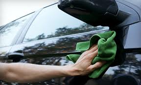 Car Exterior Cleaning: Basic Detailing Procedures