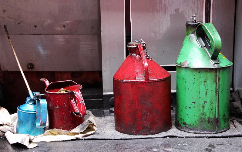Car Wash Damage: Elbow Grease Comes to the Rescue
