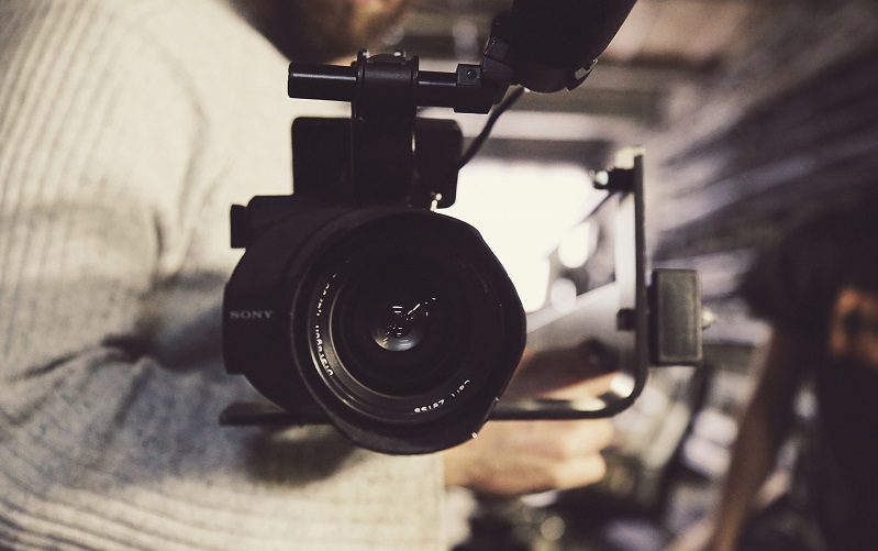 The Pros and Cons of Watching Car Detailing Videos