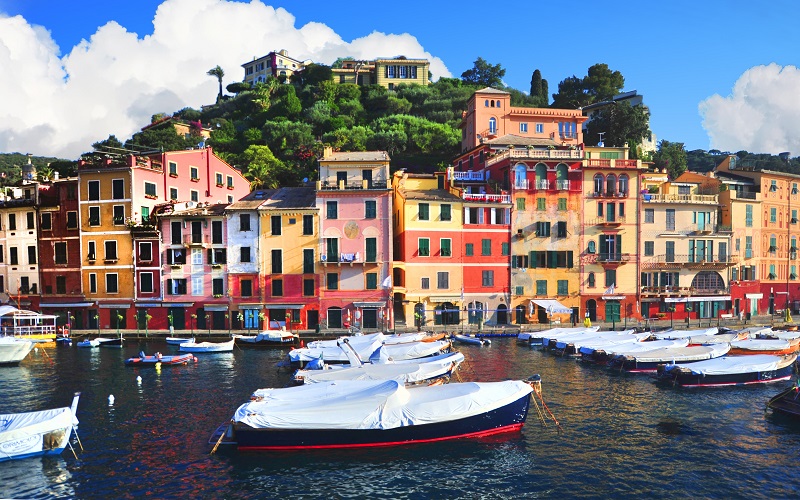 A Guide to Boat Gel Coat Protection