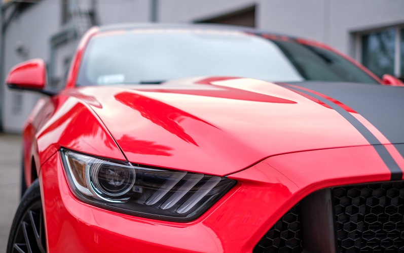 How to Use a Car Polisher Properly