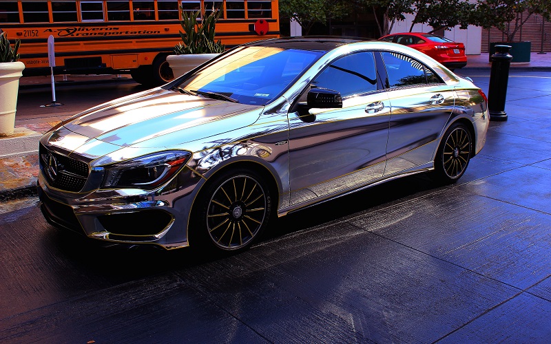 What Is the Difference Between Car Wax and Polish?