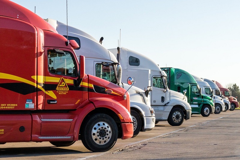 10 Do’s and Don’ts of Commercial Truck Detailing