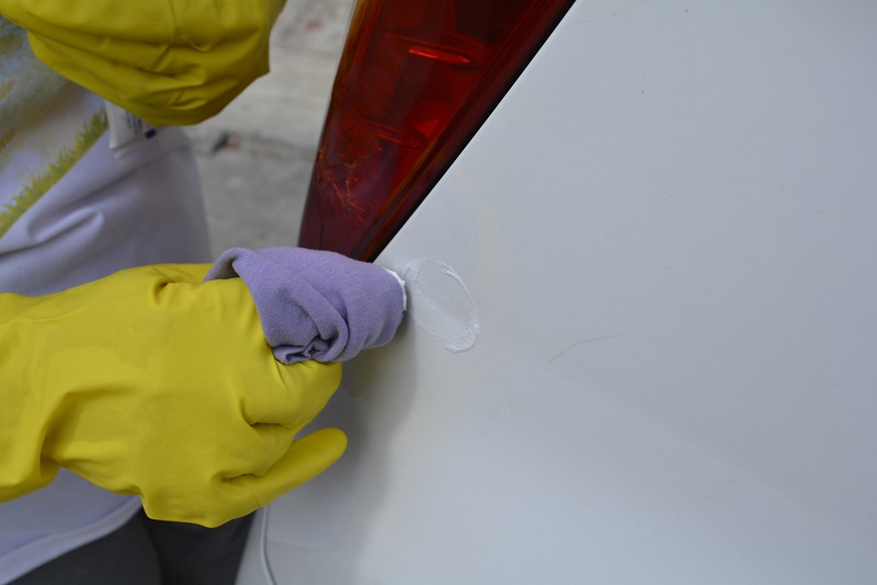 Rub Cloth With Toothpaste Into Car Scratch